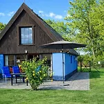 Blaues Haus By Rujana Ferienhaus Pantow